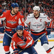 Овечкин жестко кинули в Америке! Почему рекорд Гретцки оказался важнее, чем заслуги самого Ови?